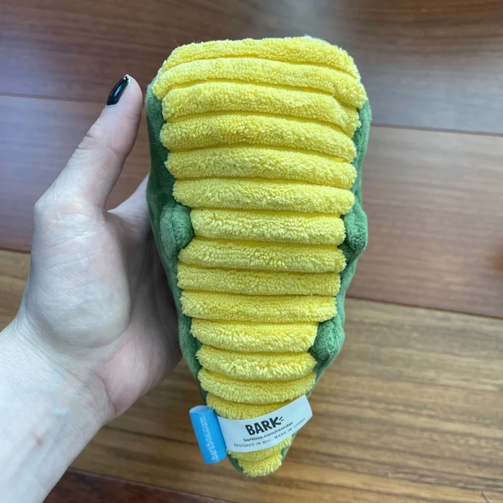 BarkBox Crikey Crocodile Australian Outbark Plush‎ Treat Trap Dog Toy Squeaker